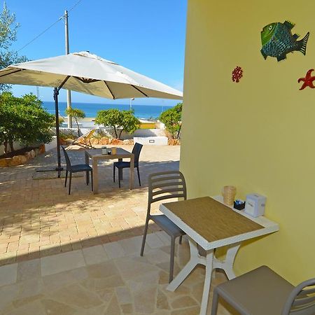 B&B Lu Cantoru Marina Di Pescoluse Exterior foto