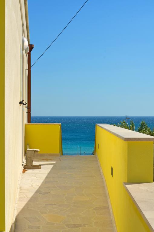 B&B Lu Cantoru Marina Di Pescoluse Exterior foto